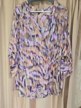 Torrid multi color shirt size 4 new plus size
